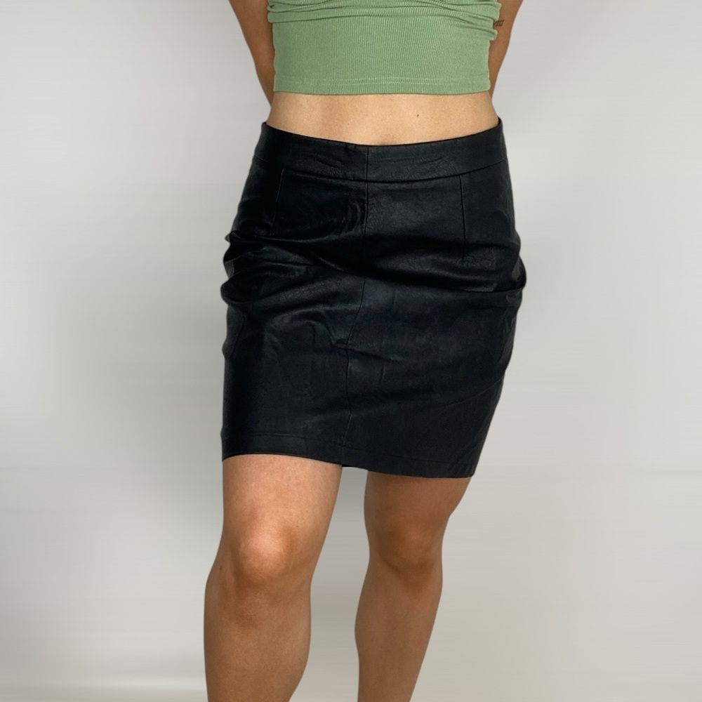 PETAL & PUP Carly Faux Leather Mini Skirt Black Classic Black Chic Minimal